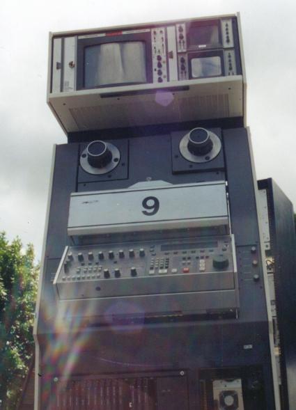 [Pitcure of an Ampex VPR-3]